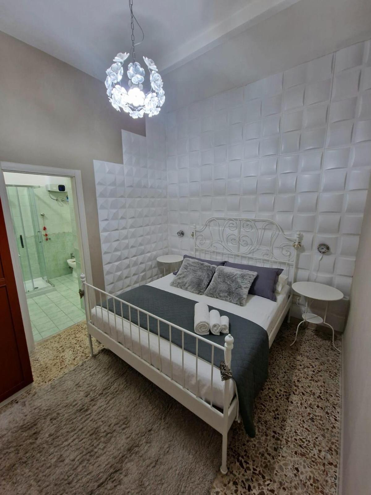 Delizia House Ortigia,Centro Citta, Vicino Al Mare Apartman Szirakúza Kültér fotó